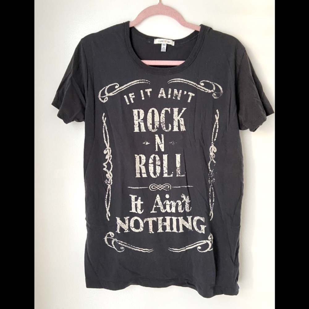Forever 21 t shirt